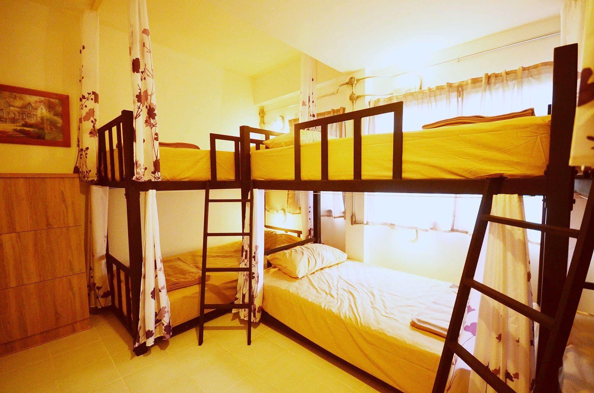 Early Bird Hostel Ayutthaya Ngoại thất bức ảnh